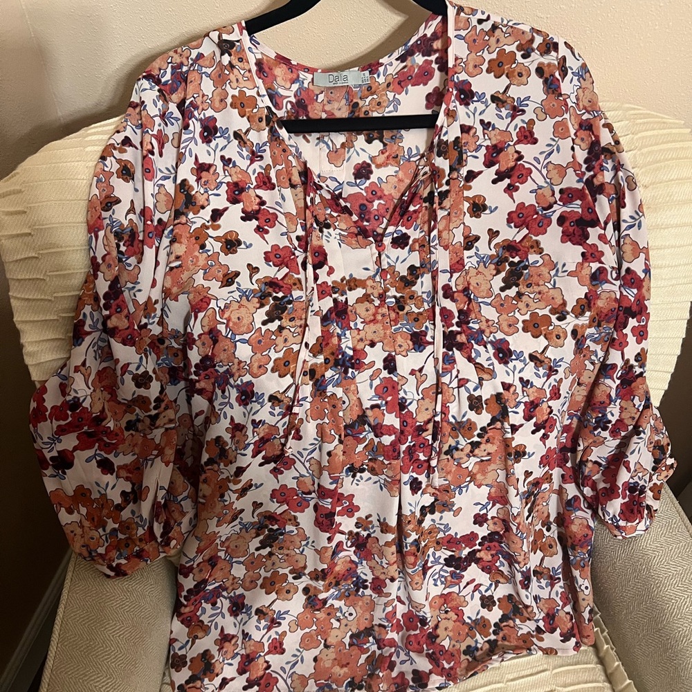 Perfect Fall blouse 🍁